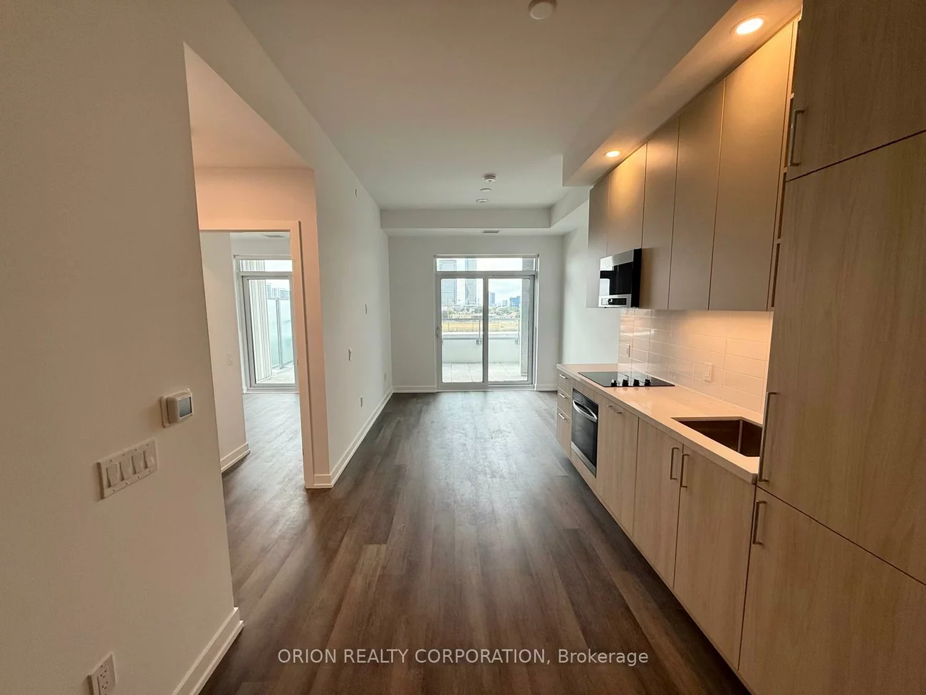 21, Meadowdale, Vaughan Corporate Centre, Vaughan
