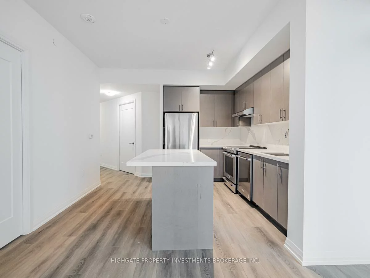 9000, Jane, Vellore Village, Vaughan