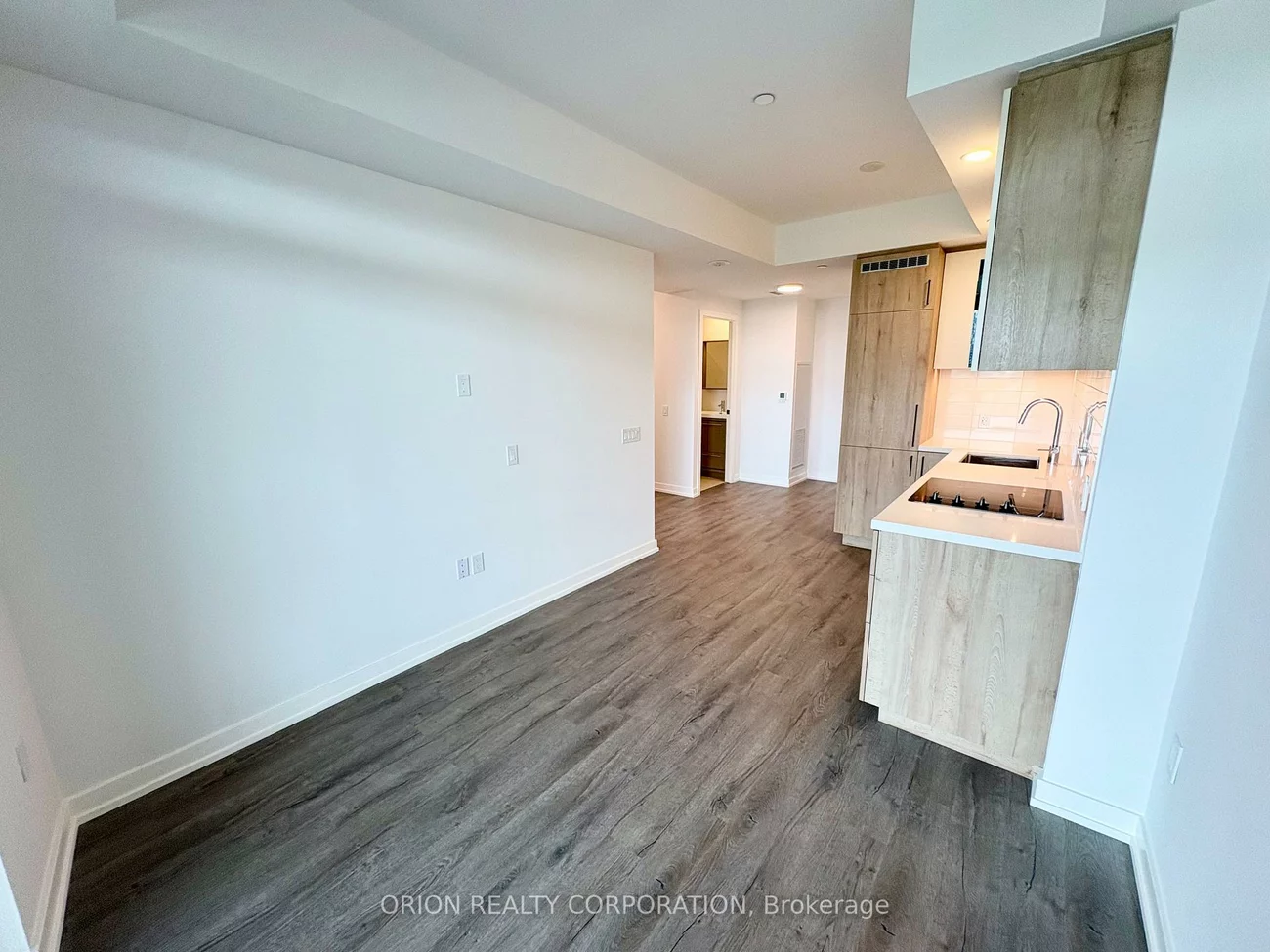 5, Meadowdale, Vaughan Corporate Centre, Vaughan