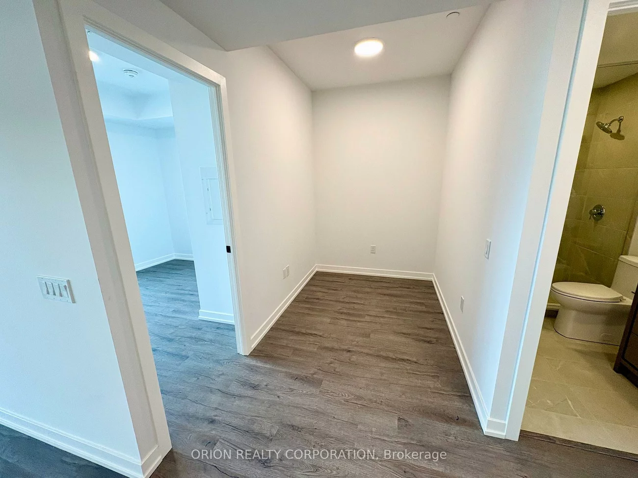 5, Meadowdale, Vaughan Corporate Centre, Vaughan