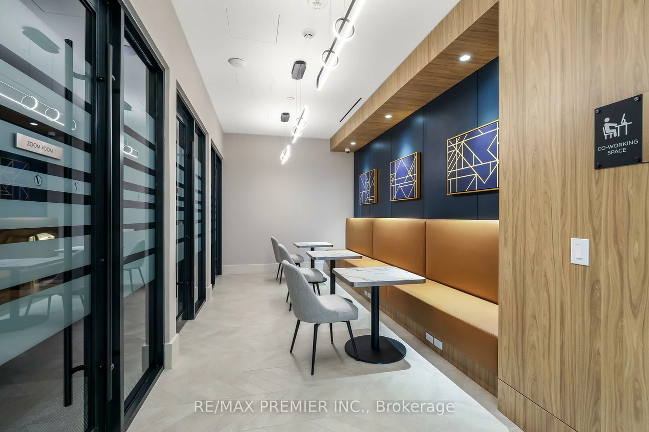 5, Meadowdale, Vaughan Corporate Centre, Vaughan