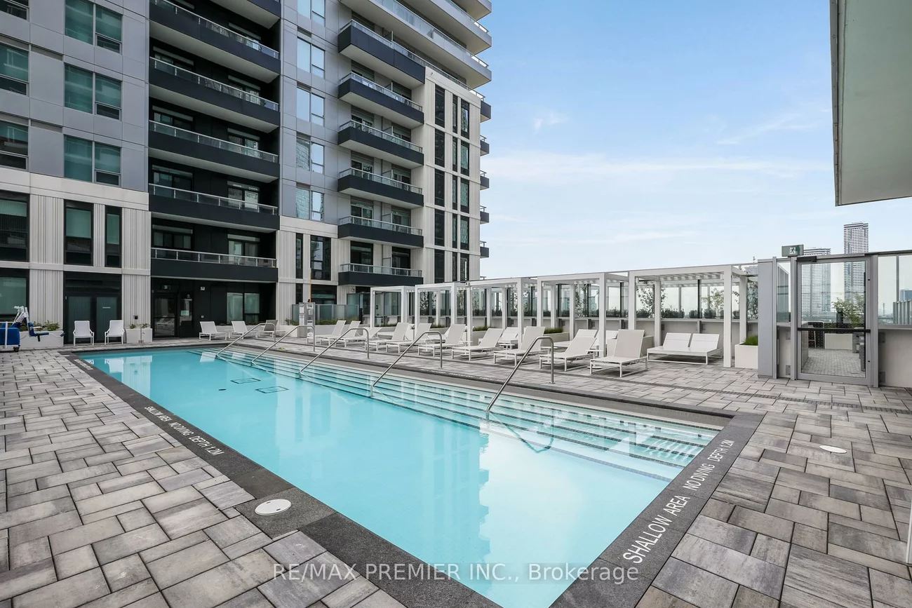 5, Meadowdale, Vaughan Corporate Centre, Vaughan