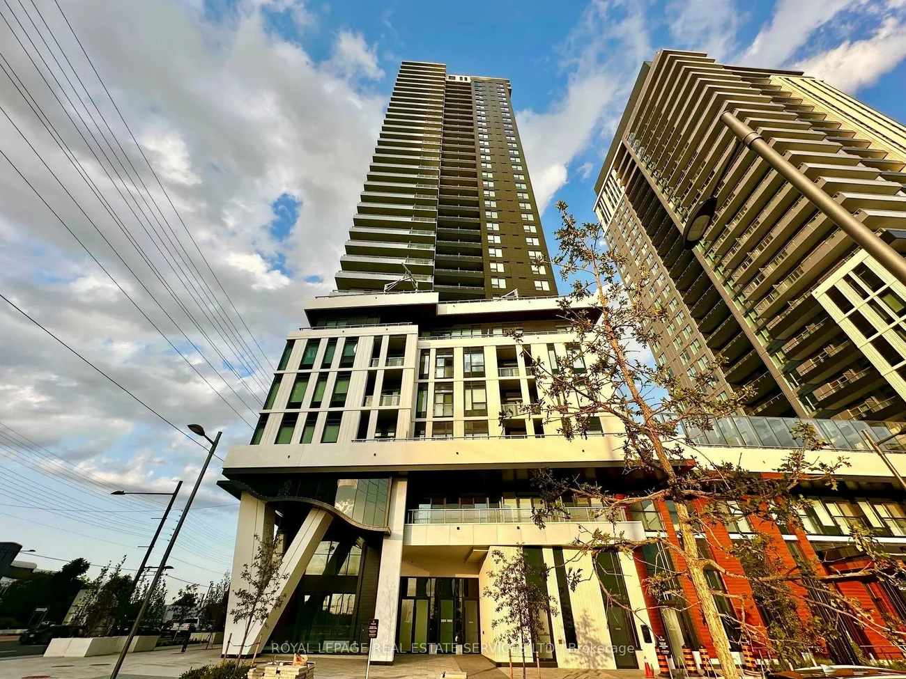 5, Meadowdale, Vaughan Corporate Centre, Vaughan