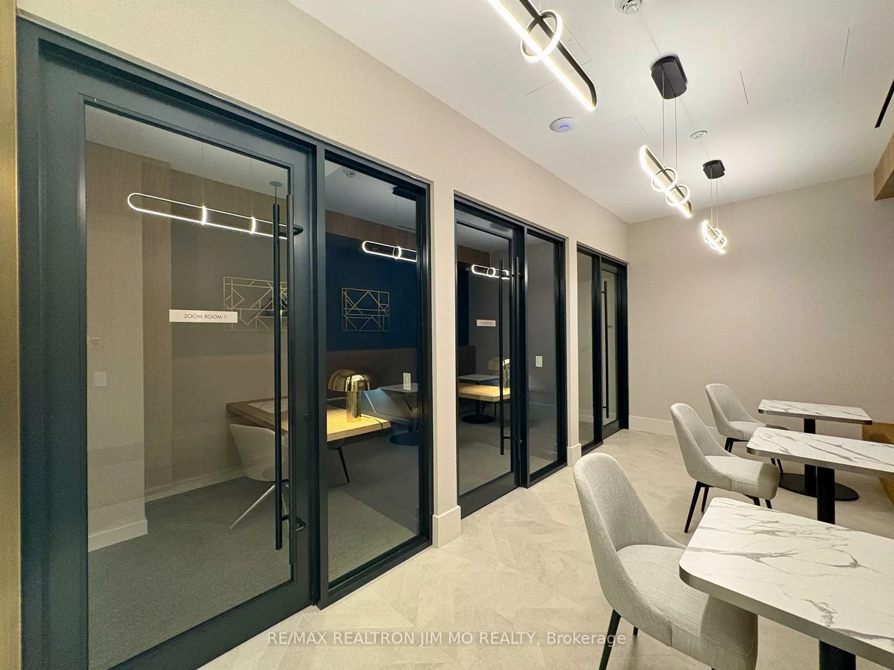5, Meadowdale, Vaughan Corporate Centre, Vaughan
