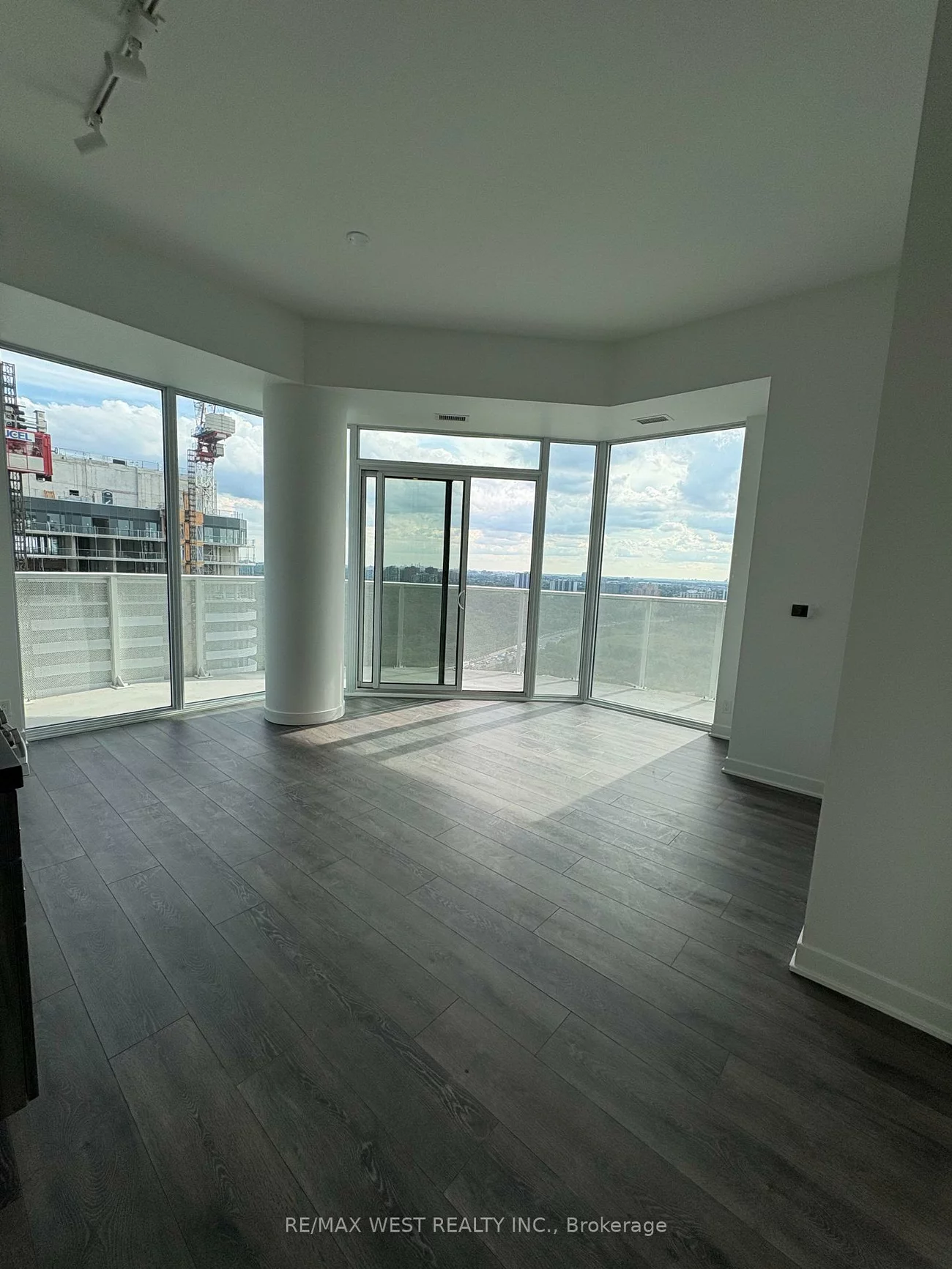 6, Flavelle, Steeles West Industrial, Vaughan