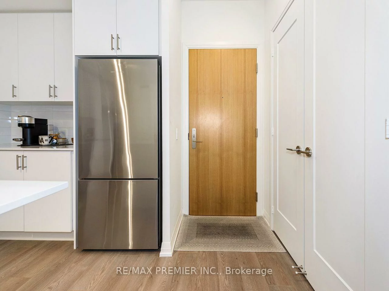 8960, Jane, Concord, Vaughan