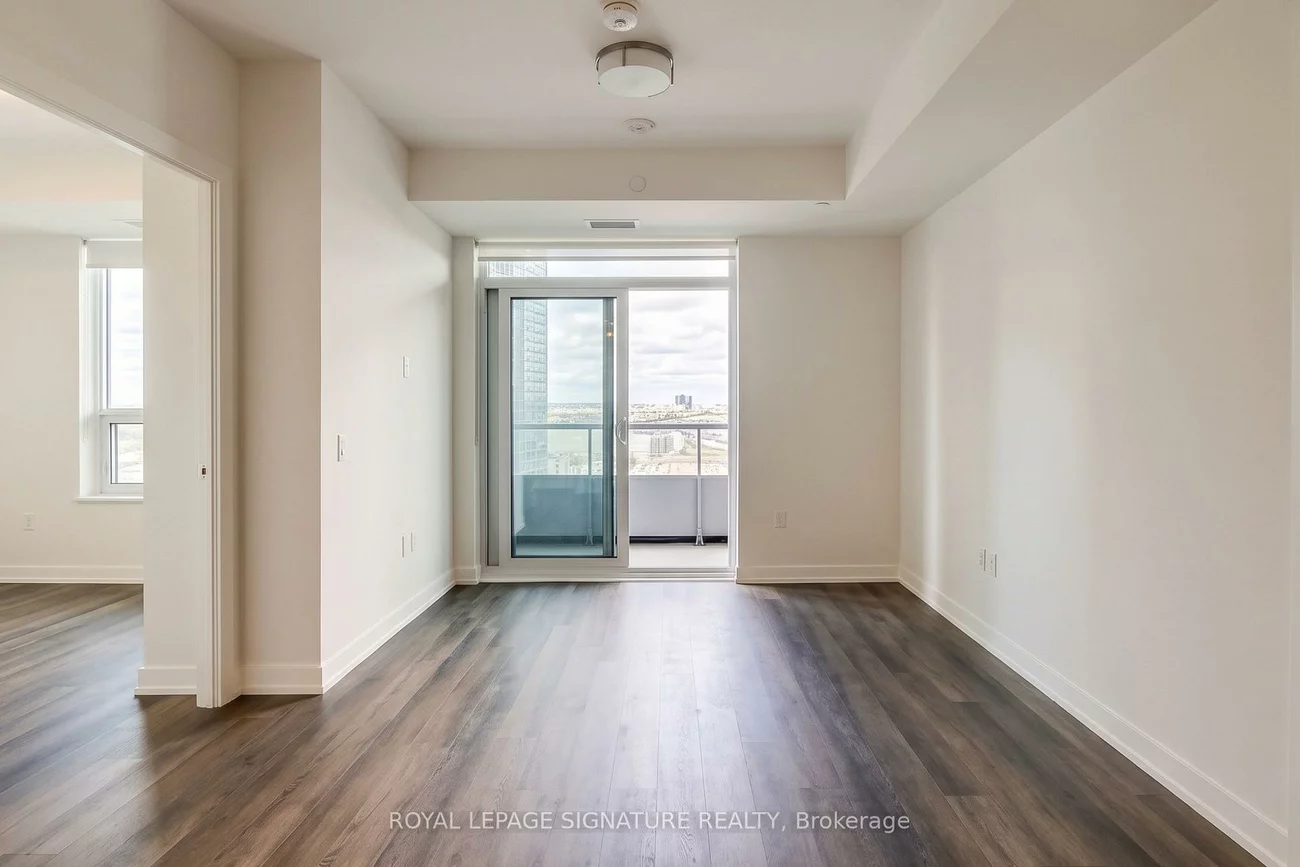 5, Meadowdale, Vaughan Corporate Centre, Vaughan