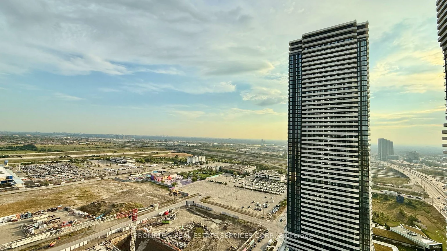 28, Interchange, Vaughan Corporate Centre, Vaughan