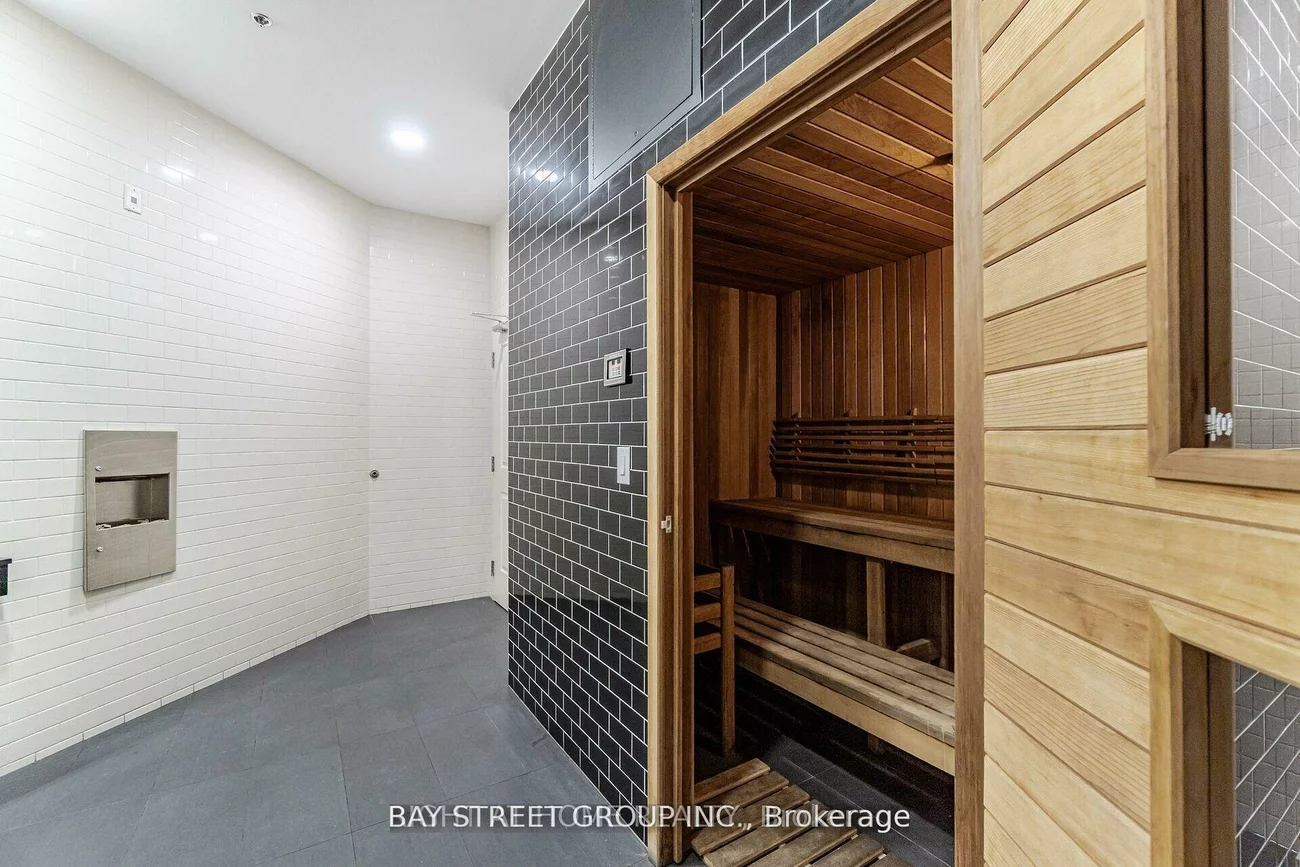 24, Woodstream, Vaughan Grove, Vaughan