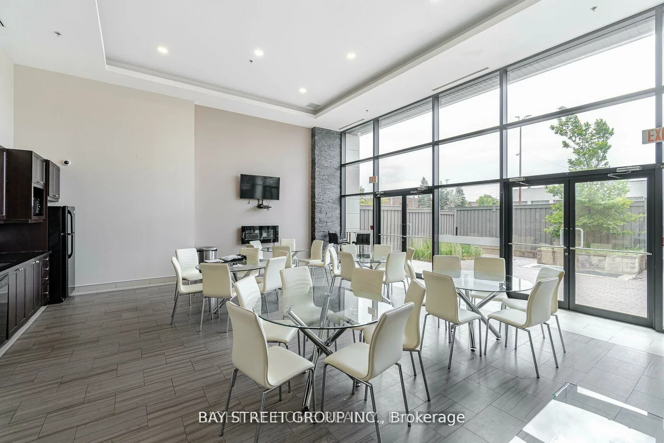 24, Woodstream, Vaughan Grove, Vaughan