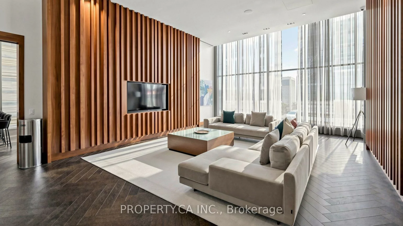 7895, Jane, Concord, Vaughan