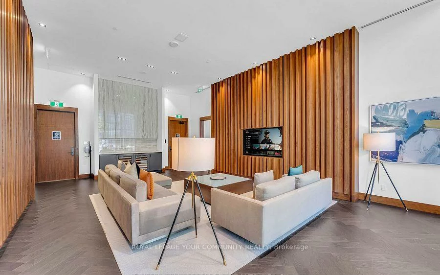 7895, Jane, Concord, Vaughan