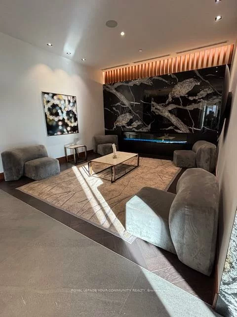 7895, Jane, Concord, Vaughan
