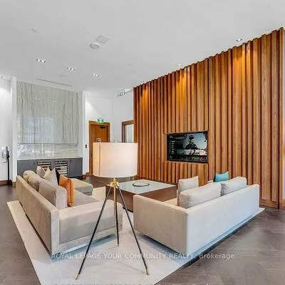 7895, Jane, Concord, Vaughan