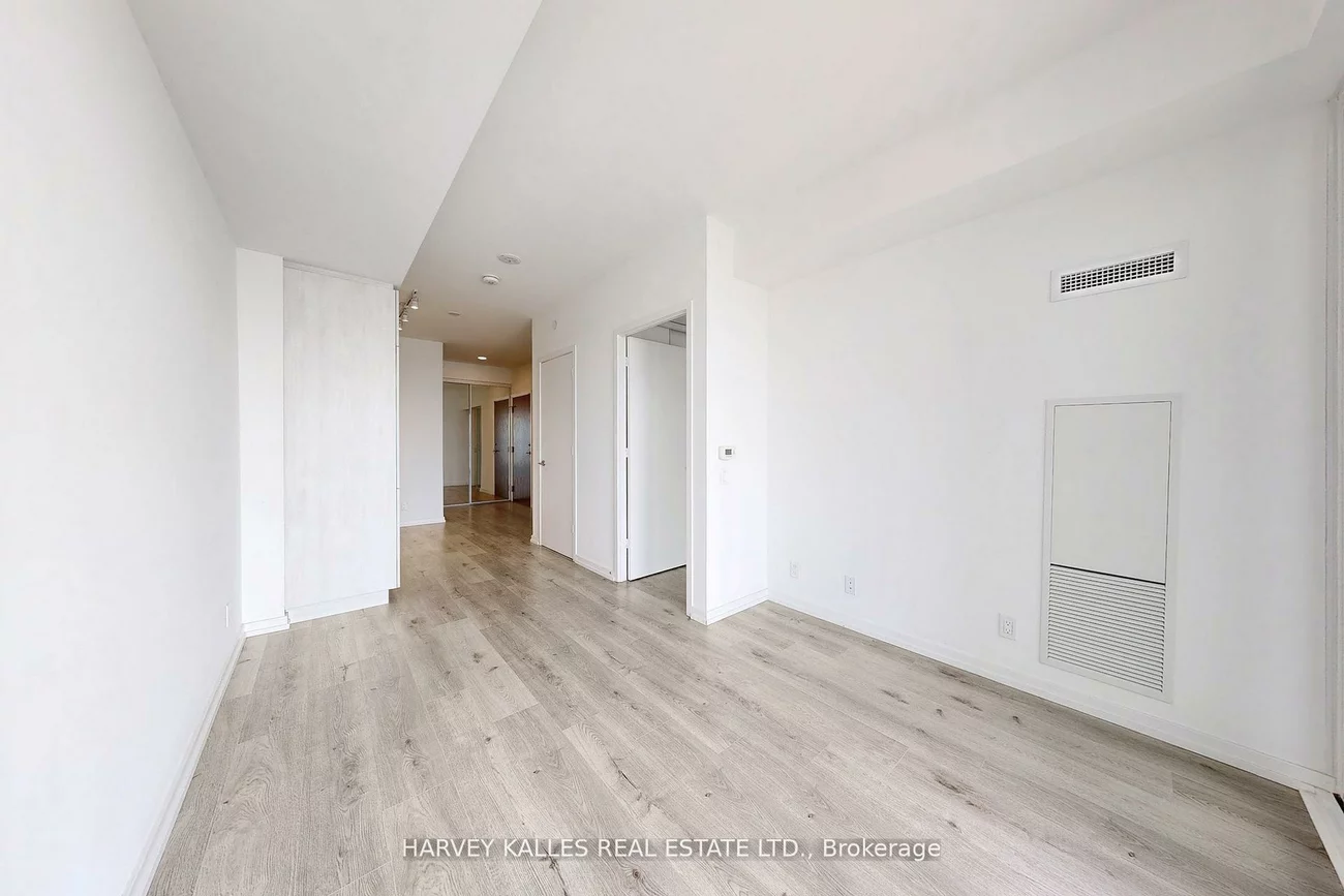 7890, Jane, Vaughan Corporate Centre, Vaughan