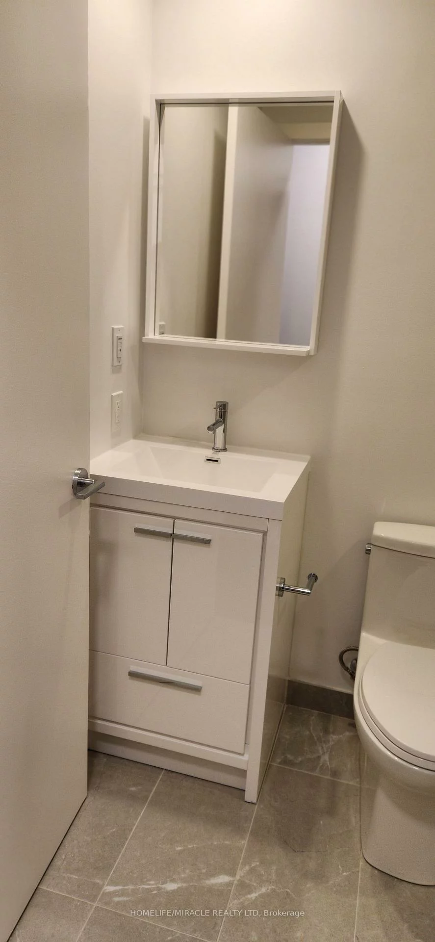 21, Meadowdale, Concord, Vaughan