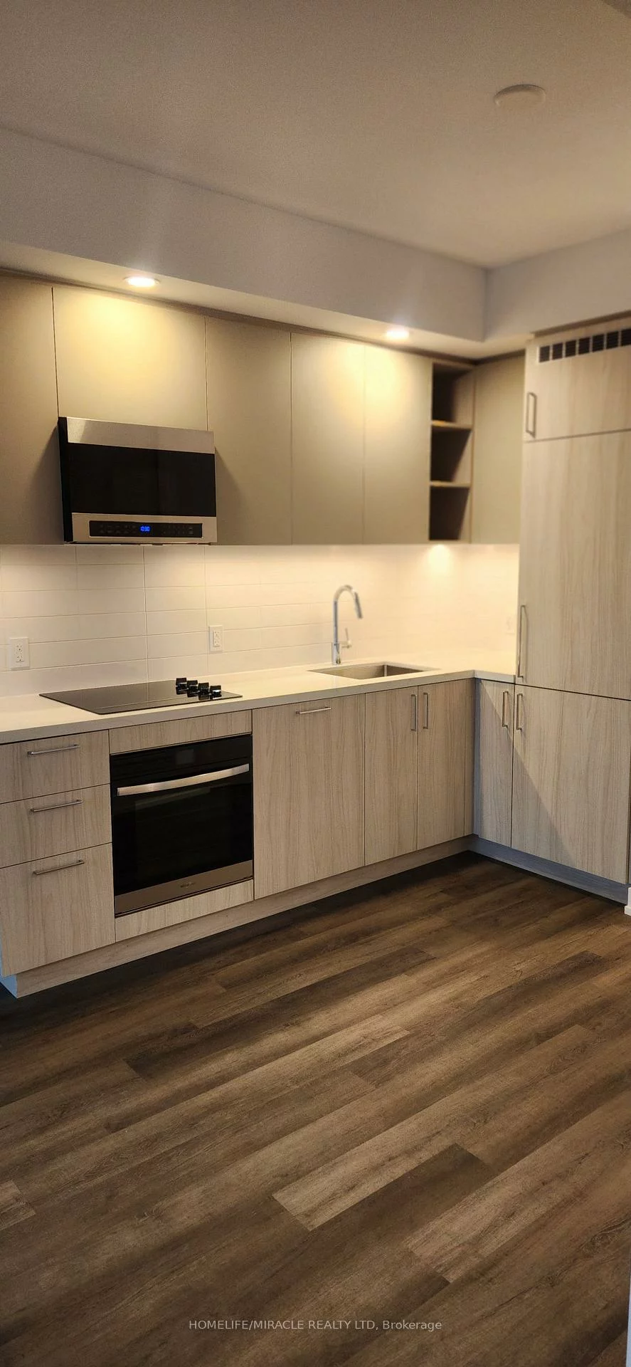 21, Meadowdale, Concord, Vaughan