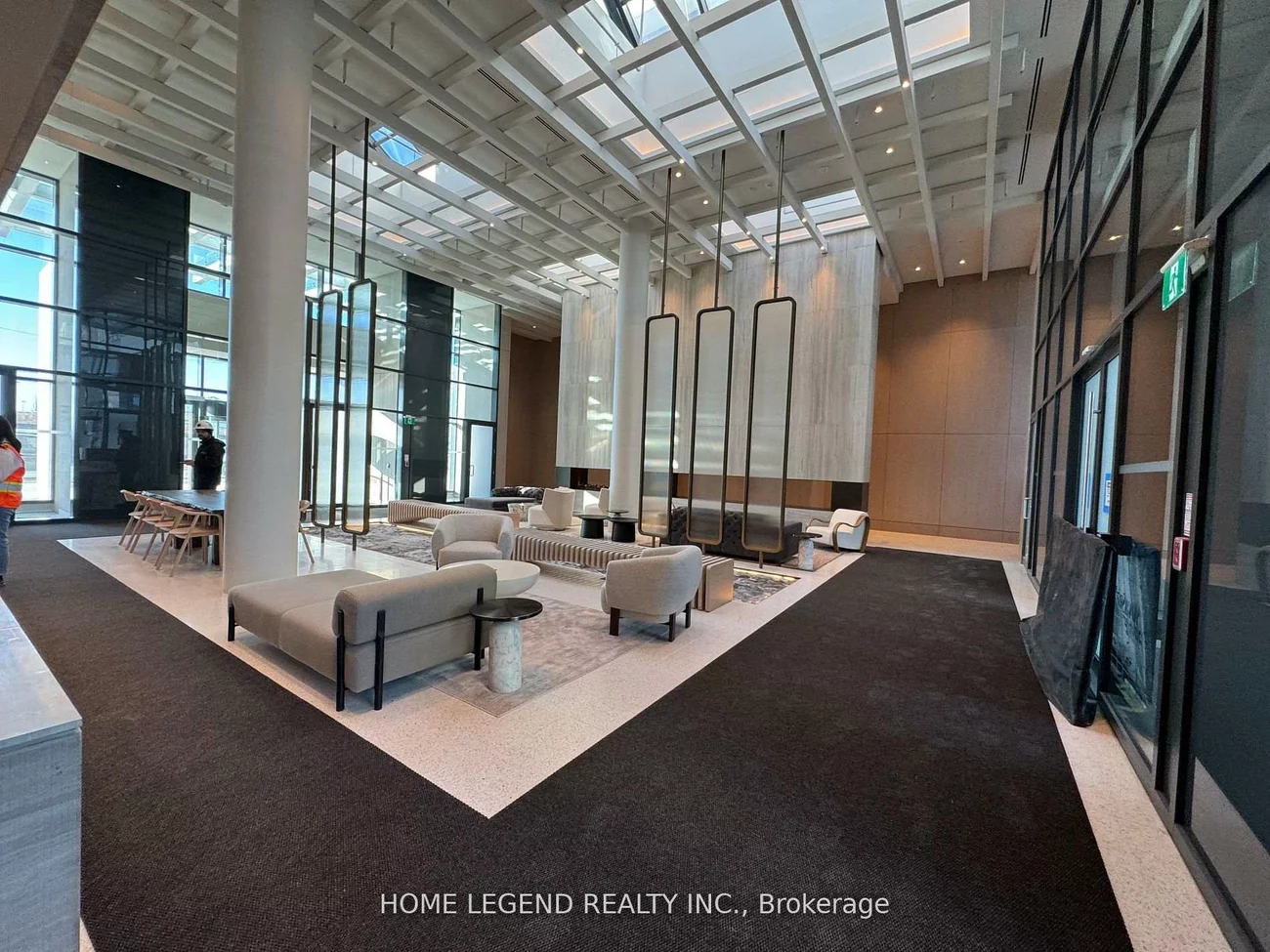 195, Commerce, Vaughan Corporate Centre, Vaughan