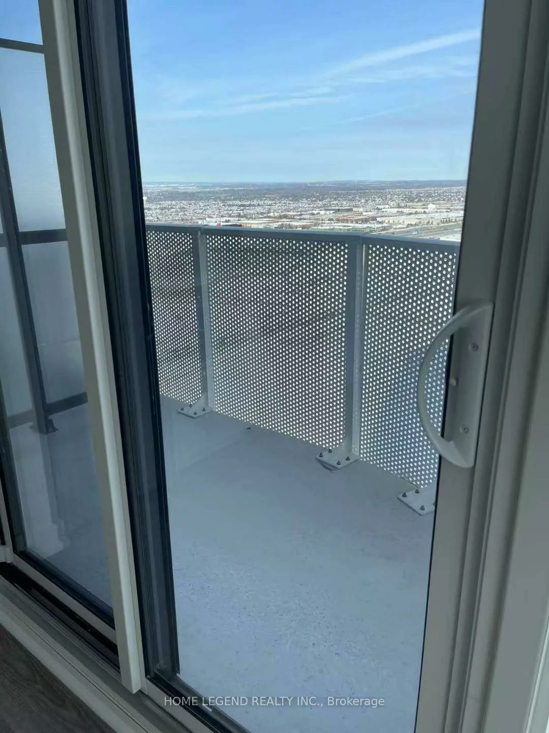 195, Commerce, Vaughan Corporate Centre, Vaughan