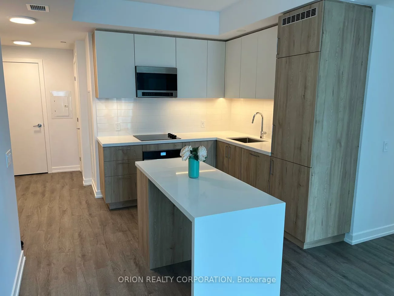 21, Meadowdale, Vaughan Corporate Centre, Vaughan