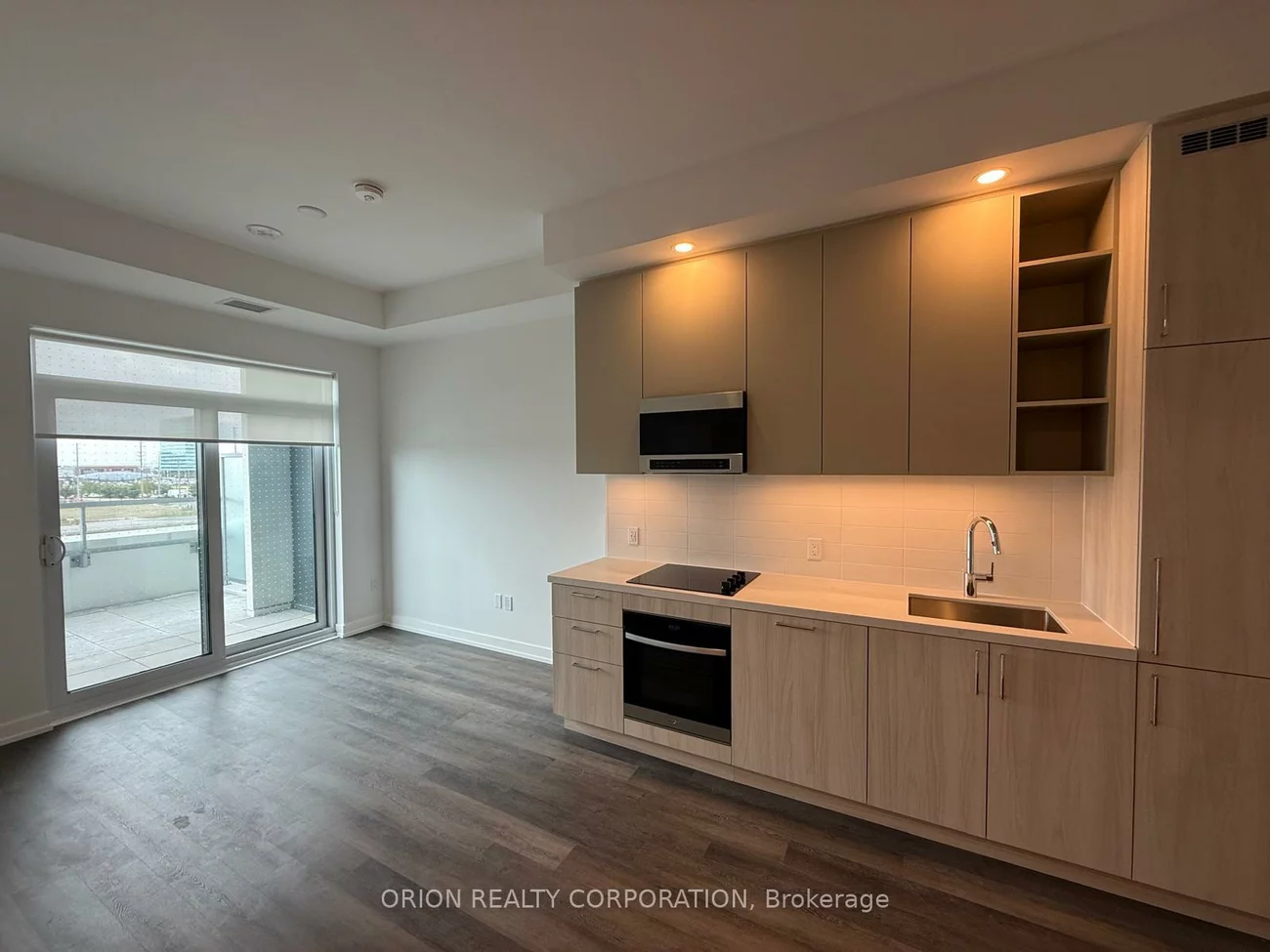 21, Meadowdale, Vaughan Corporate Centre, Vaughan