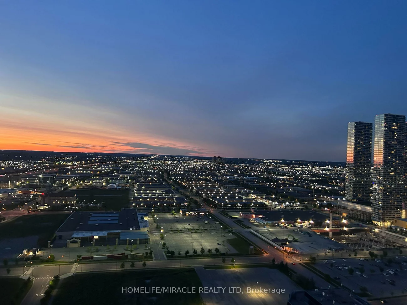 225, Commerce, Vaughan Corporate Centre, Vaughan