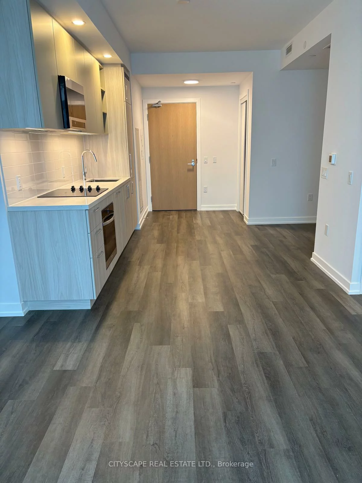 21, Meadowdale, Vaughan Corporate Centre, Vaughan