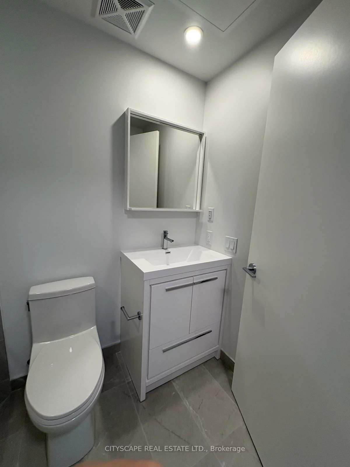 21, Meadowdale, Vaughan Corporate Centre, Vaughan
