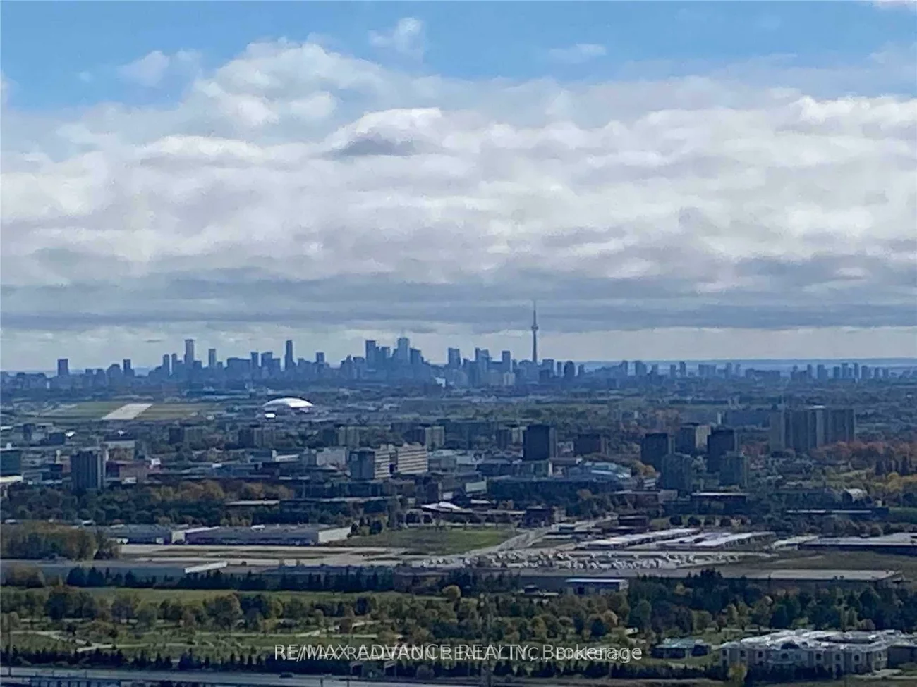 898, Portage, Vaughan Corporate Centre, Vaughan