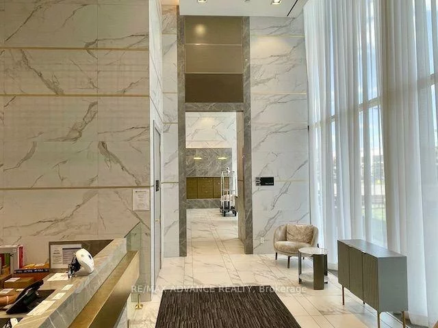 898, Portage, Vaughan Corporate Centre, Vaughan