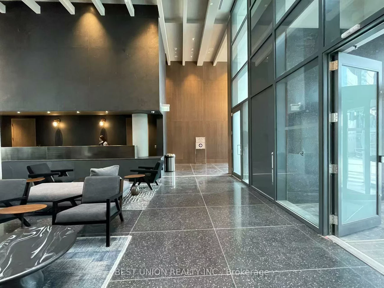 28, Interchange, Vaughan Corporate Centre, Vaughan