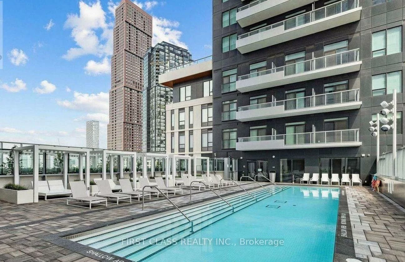 5, MEADOWDALE, Vaughan Corporate Centre, Vaughan