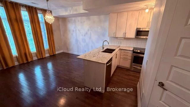 8169, Kipling, West Woodbridge, Vaughan