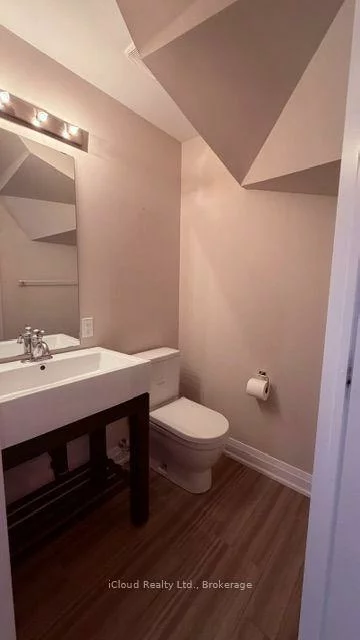 8169, Kipling, West Woodbridge, Vaughan