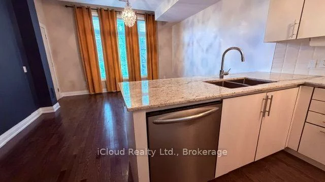8169, Kipling, West Woodbridge, Vaughan