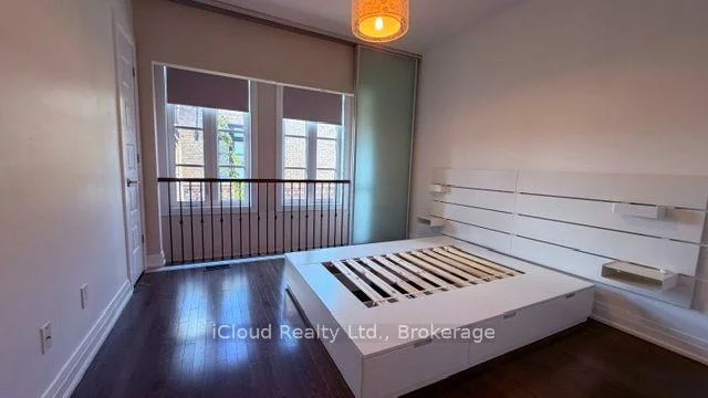 8169, Kipling, West Woodbridge, Vaughan
