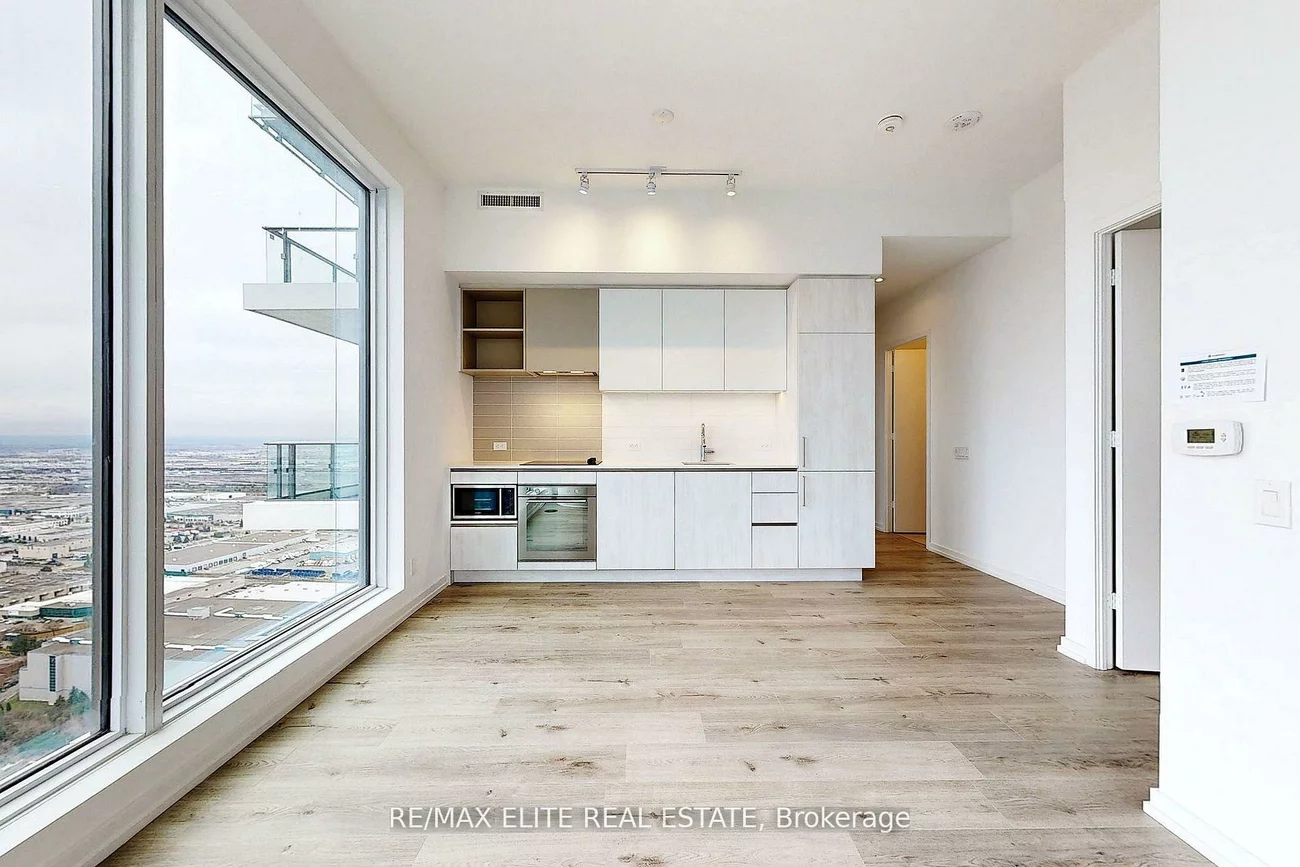 7890, Jane, Vaughan Corporate Centre, Vaughan