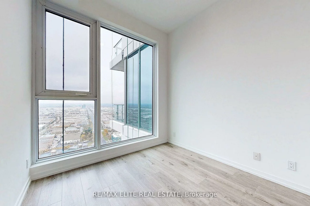 7890, Jane, Vaughan Corporate Centre, Vaughan