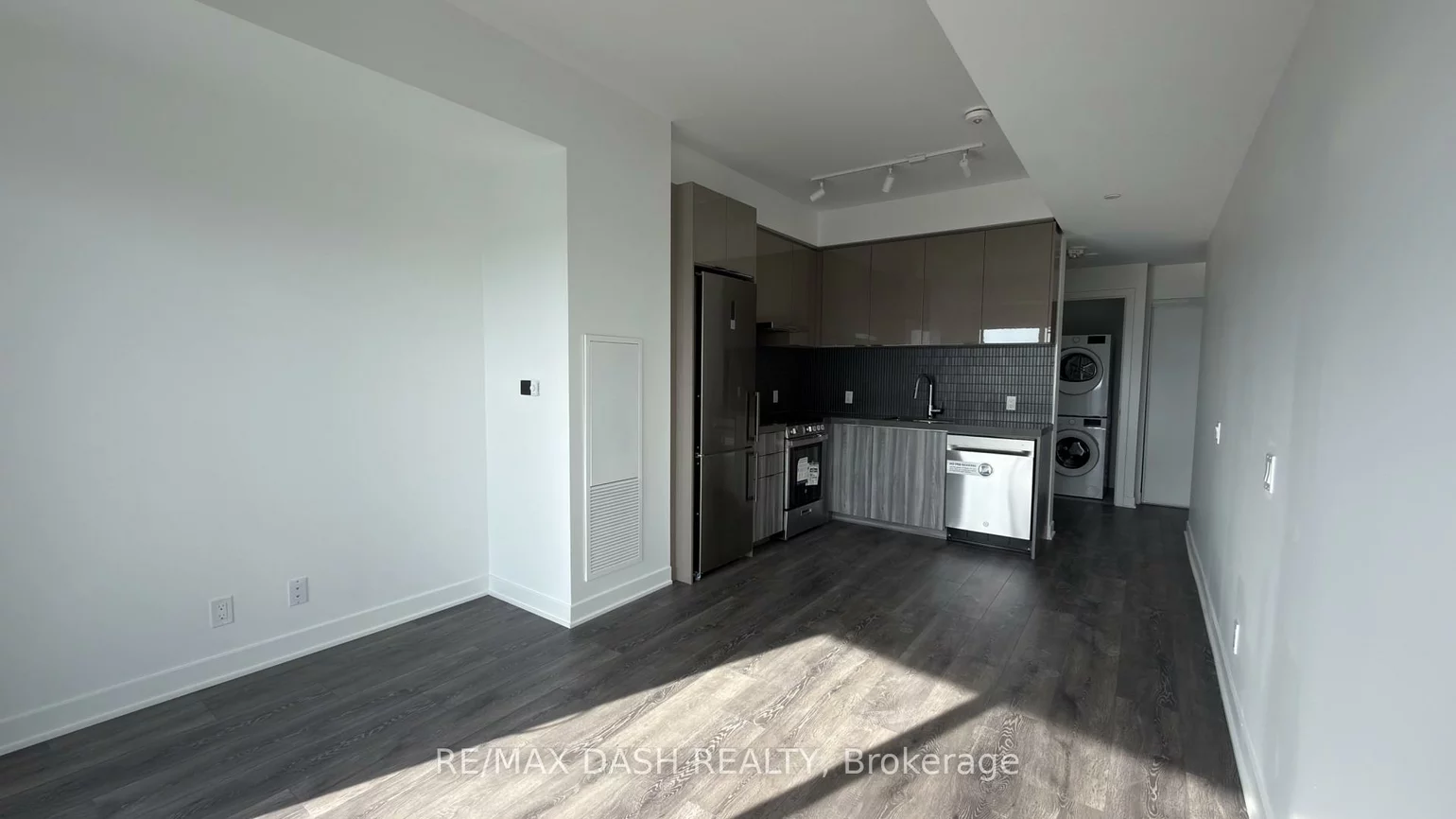 6, Flavelle, Steeles West Industrial, Vaughan
