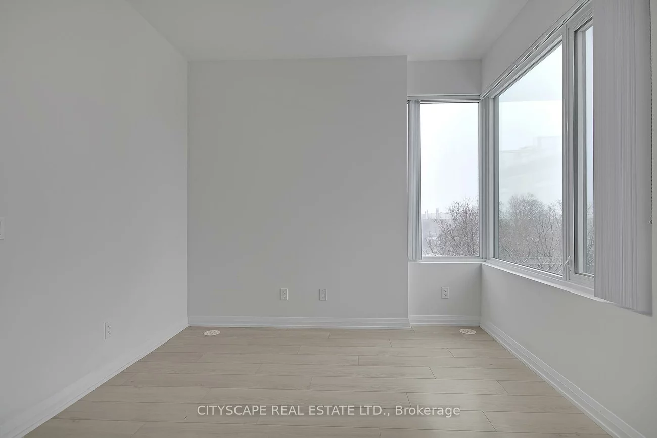 1020, Portage, Concord, Vaughan