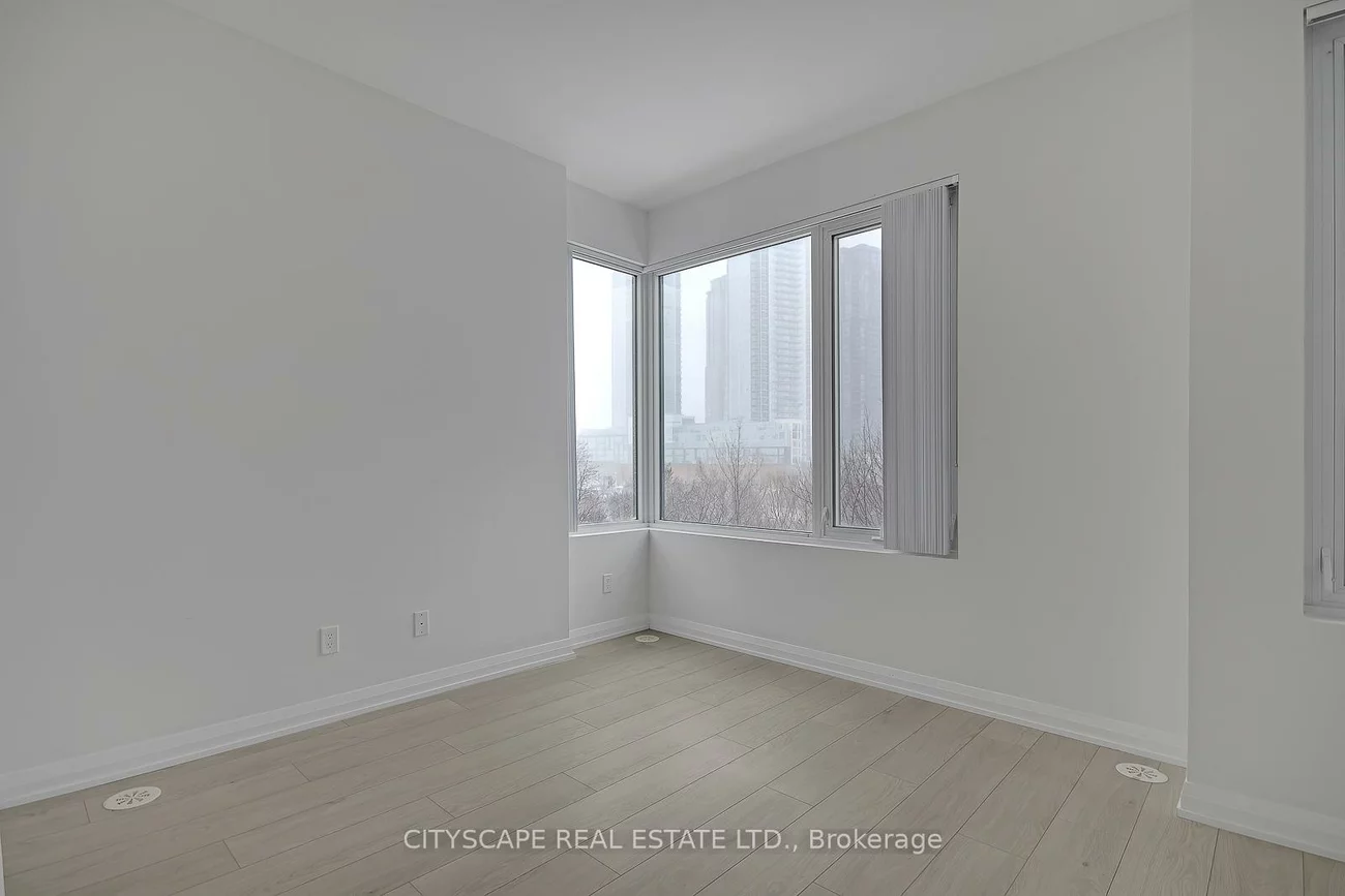 1020, Portage, Concord, Vaughan
