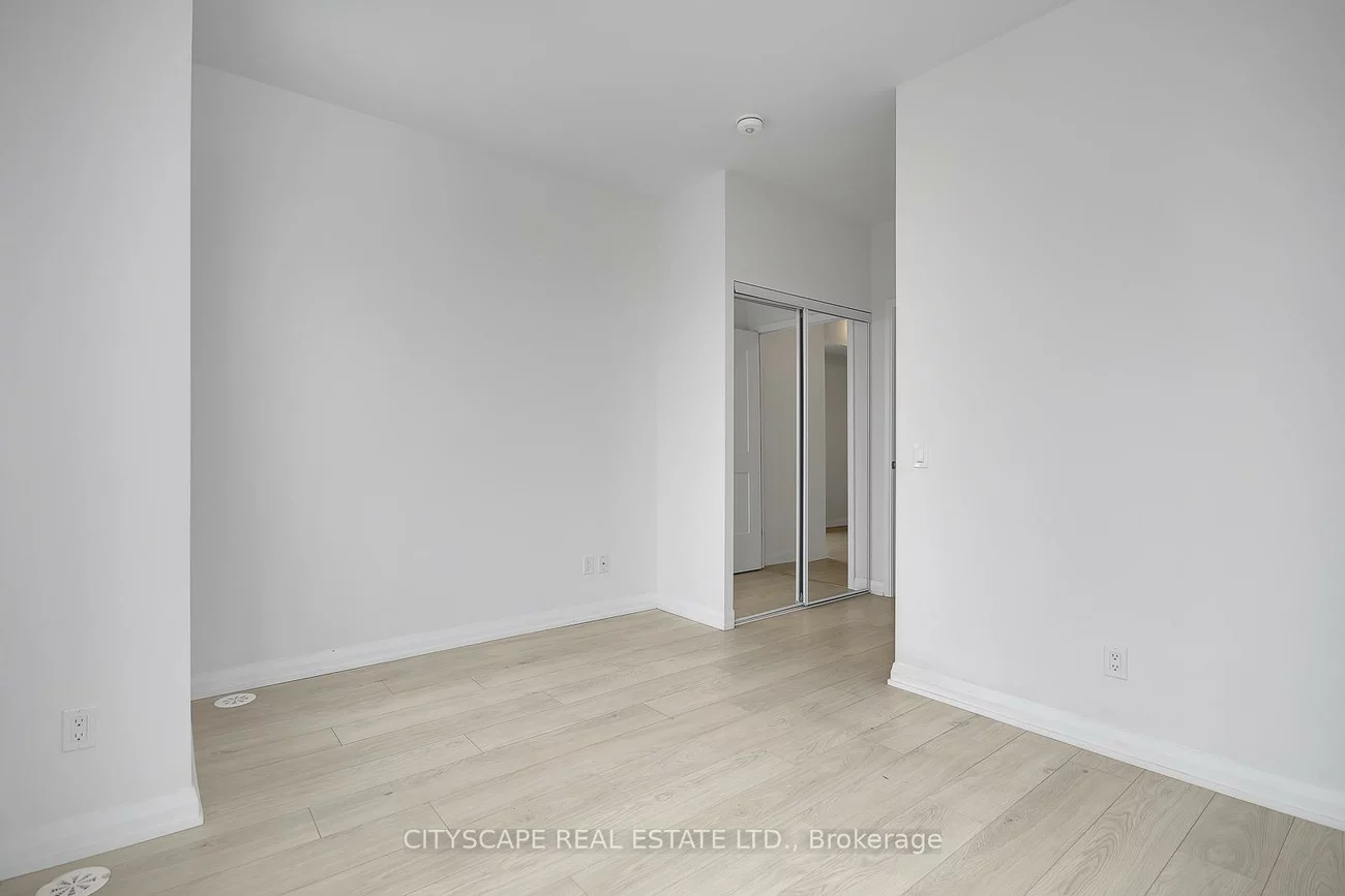 1020, Portage, Concord, Vaughan