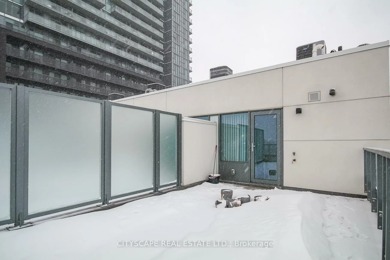 1020, Portage, Concord, Vaughan