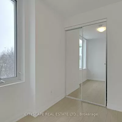 1020, Portage, Concord, Vaughan