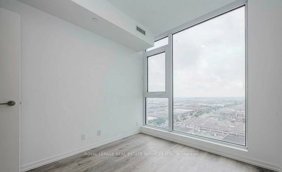 7890, Jane, Vaughan Corporate Centre, Vaughan
