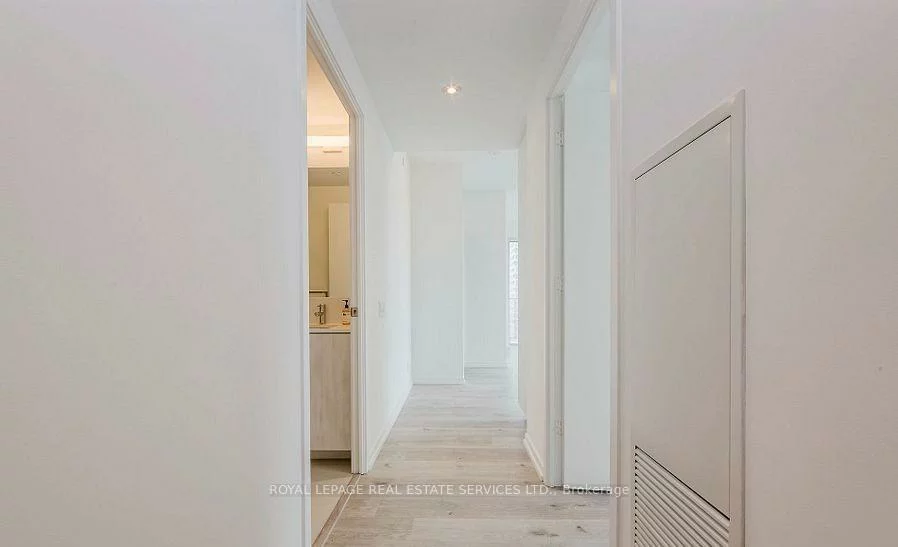 7890, Jane, Vaughan Corporate Centre, Vaughan