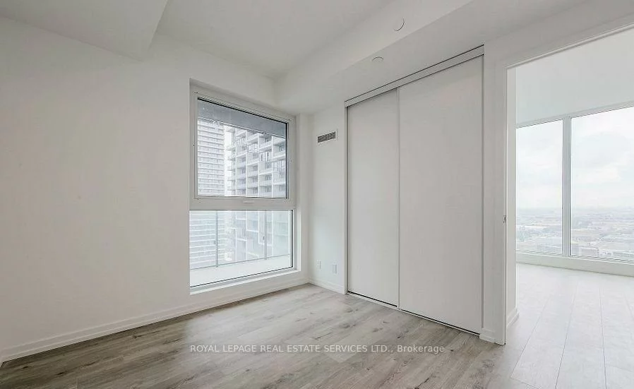 7890, Jane, Vaughan Corporate Centre, Vaughan