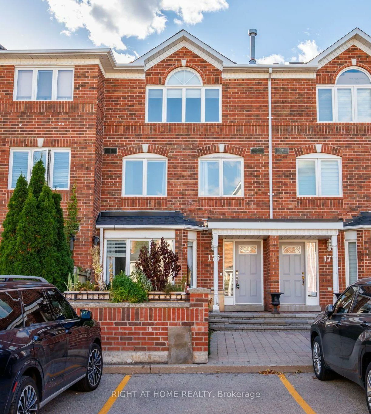 18, Clark, Crestwood-Springfarm-Yorkhill, Vaughan