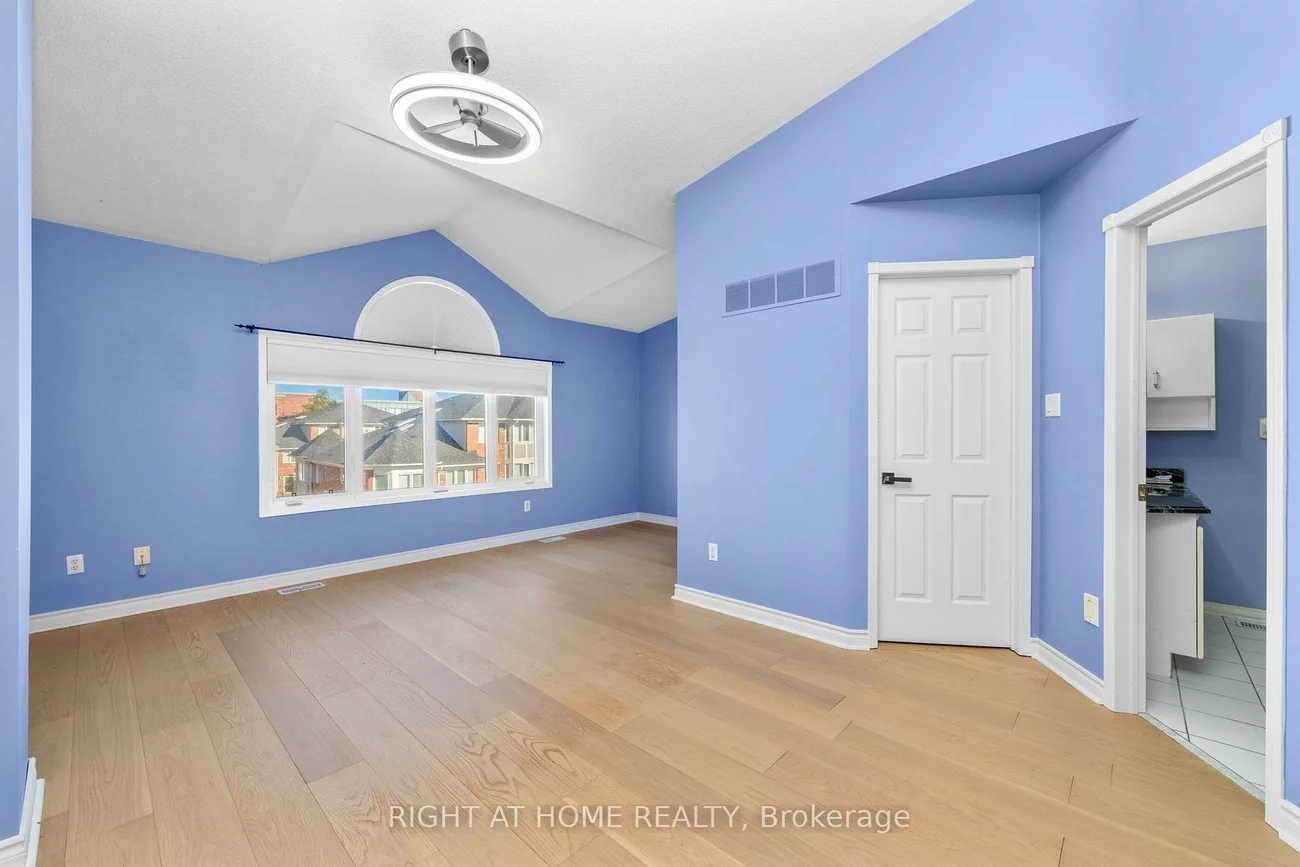 18, Clark, Crestwood-Springfarm-Yorkhill, Vaughan
