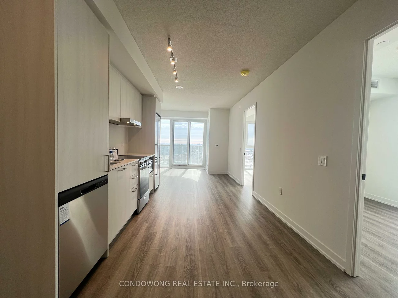 195, Commerce, Concord, Vaughan
